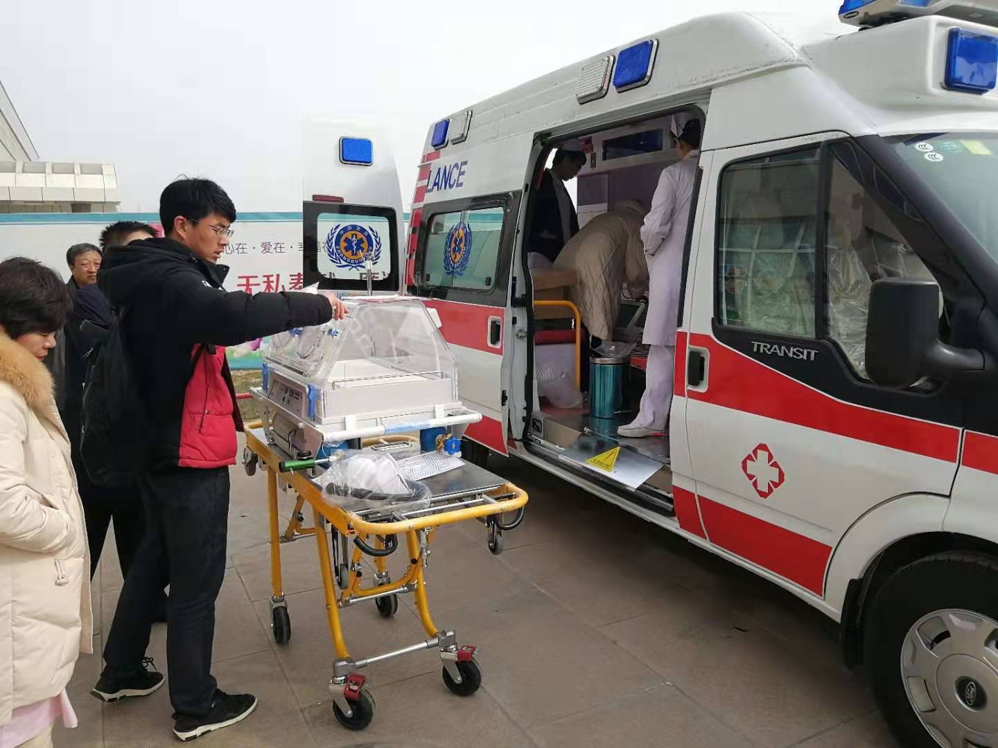 灵丘县救护车转院
